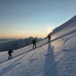 Ekspedisi Mont Blanc: Timku Adalah Tim Pertama yang Mencapai Puncak