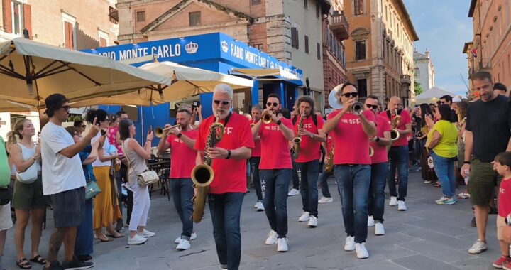 Funk Off Kumandangkan Pesan Perdamaian di Umbria Jazz Festival