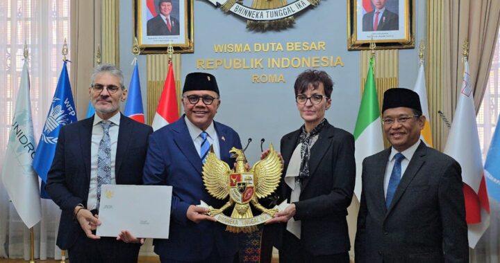 Dubes Junimart Lantik Gloria Gigante Jadi Konsul Kehormatan RI di Trieste