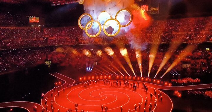 Pembukaan Olimpiade Milano-Cortina 2026: Ketika Obor di Dua Kota Menyalakan Satu Mimpi